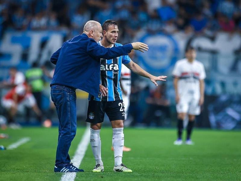 Arthur deve voltar contra o Juventude, no próximo domingo Foto : Lucas Uebel / Grêmio FBPA / CP
