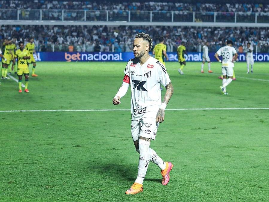 Neymar nem viajou a Porto Alegre e está fora do jogo contra o Inter Foto : Reinaldo Campos/ Santos F.C. / CP